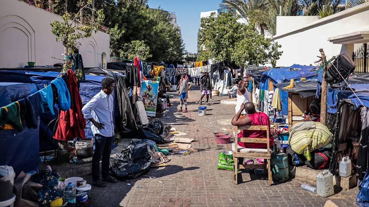 Las rutas migratorias del Sahel y el Mediterráneo siguen siendo transitadas y mortíferas