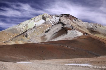 Minerales Críticos: Argentina y su Posicionamiento Geopolítico en un Mundo en Reconfiguración