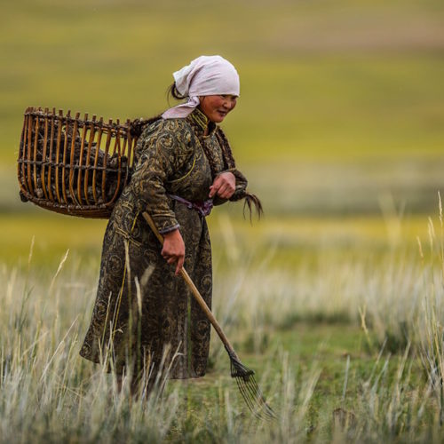 Inteligencia Artificial y Futuro de Mongolia: Claves para un Desarrollo Humano Soberano en la Nueva Era Geotecnológica