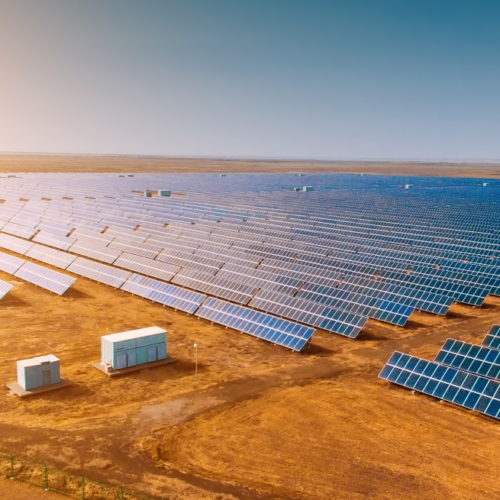 Del Petrodólar al ElectroYuan: Reconfiguración de la Economía Global en la Era de la Transición Energética