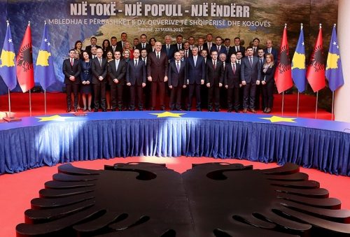 Albania y Kosovo ante la incertidumbre global: Una reconfiguración estratégica en la nueva era de transición del orden mundial