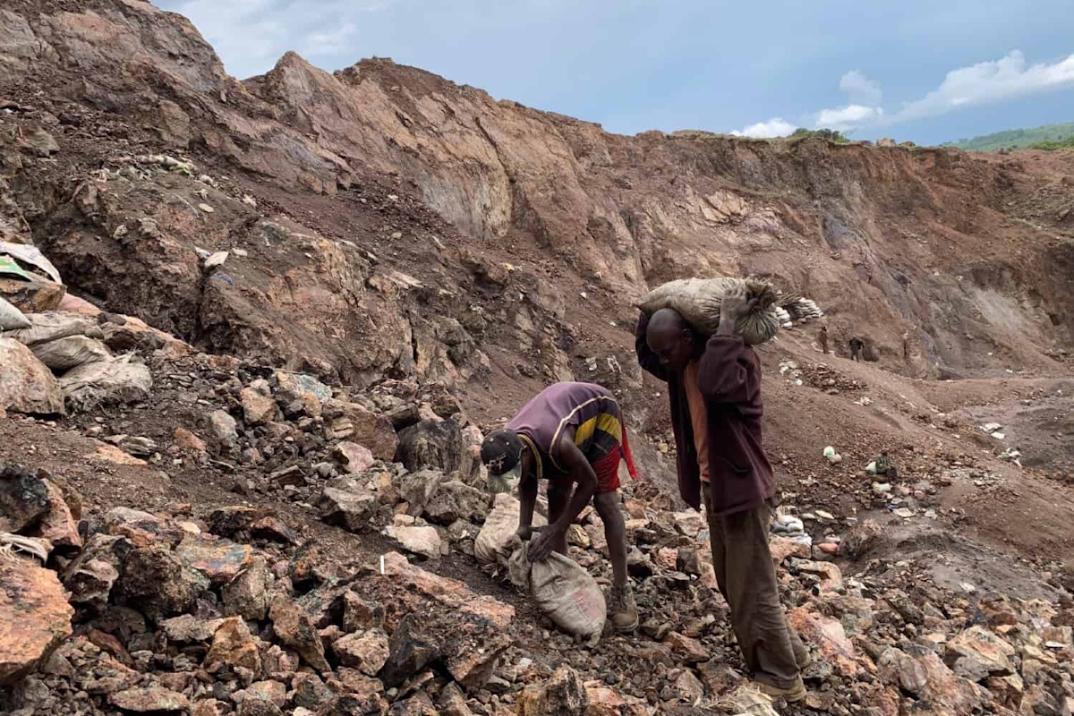 África en la Encrucijada Mineral: ¿Motor del Futuro Verde o Nueva Era de Explotación?