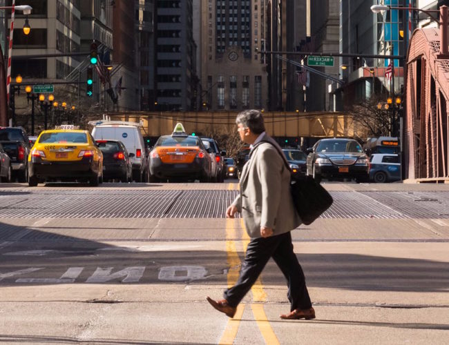 El desafío de los vehículos autónomos: ¿renovar la ciudad o repetir sus errores?