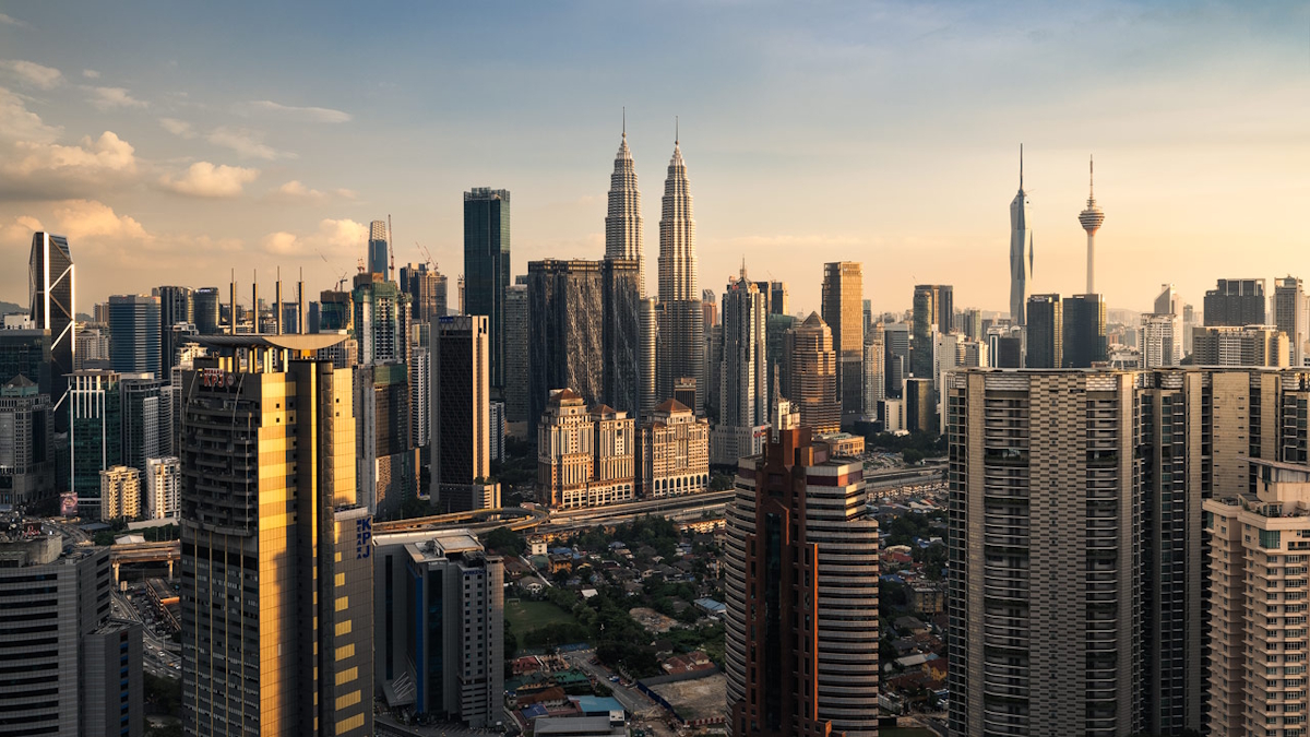 Malasia ante el reto digital: Cómo la infraestructura definirá el futuro de sus ciudades inteligentes