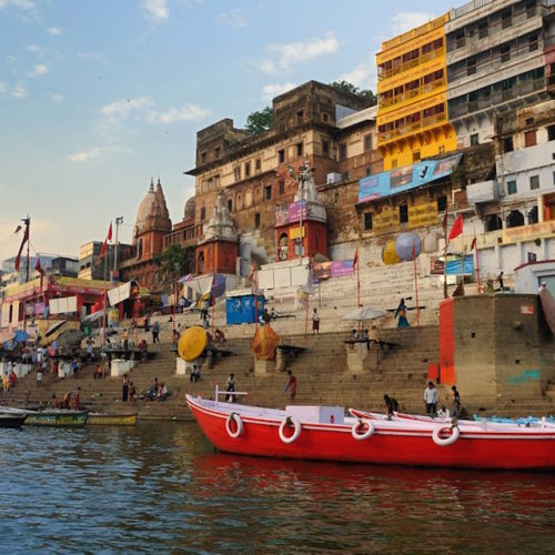 Ciudades inteligentes, comunidades rotas: de Nueva Delhi a Varanasi, lo que perdemos cuando la planificación urbana no es inclusiva