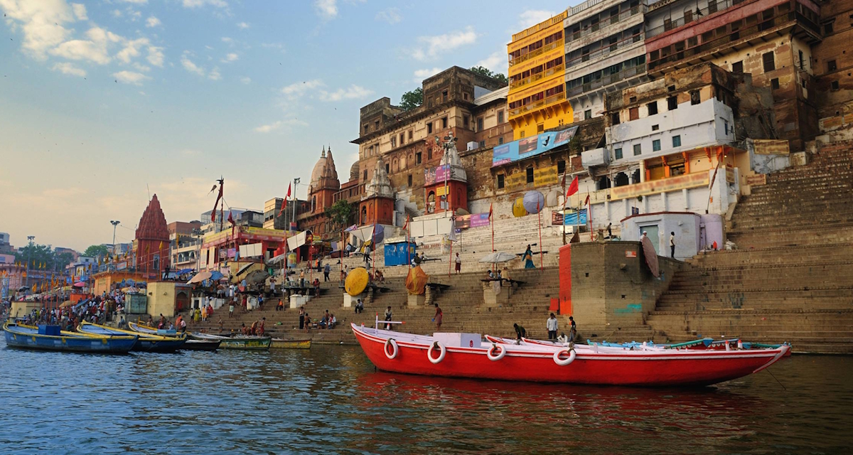 Ciudades inteligentes, comunidades rotas: de Nueva Delhi a Varanasi, lo que perdemos cuando la planificación urbana no es inclusiva
