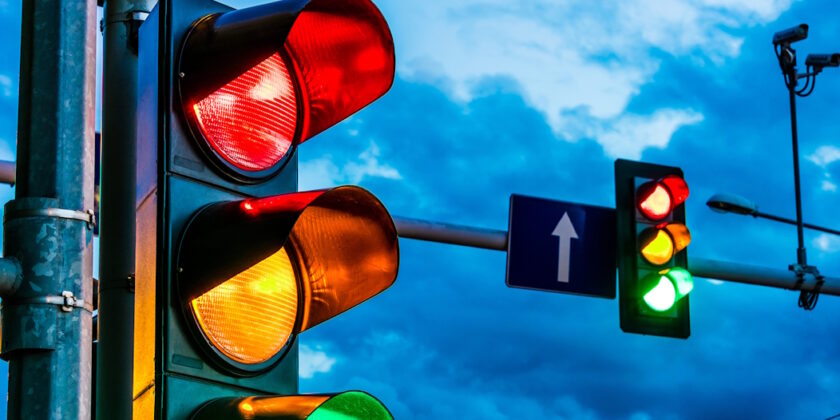 AI-Driven Traffic Lights: Reducing Congestion with Intelligent Algorithms