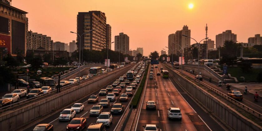 Understanding Urban Heat Inequality in the Age of Climate Change
