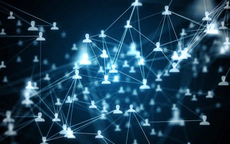 A Network Can Know More Than Its Nodes